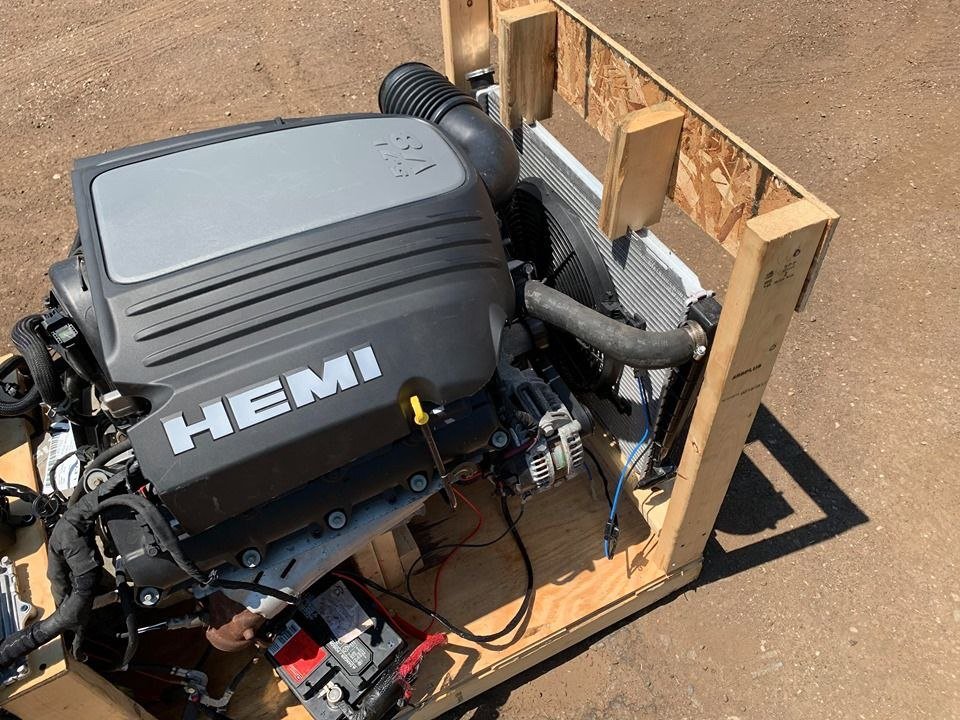 Dodge 5.7L HEMI Engine - Image 4