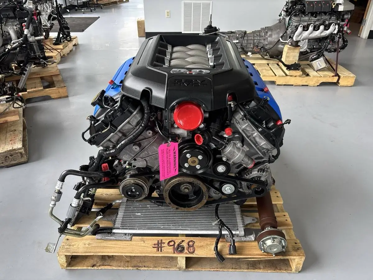 FORD GEN 1 COYOTE ENGINE AND 6R80 AUTO TRANSMISSION