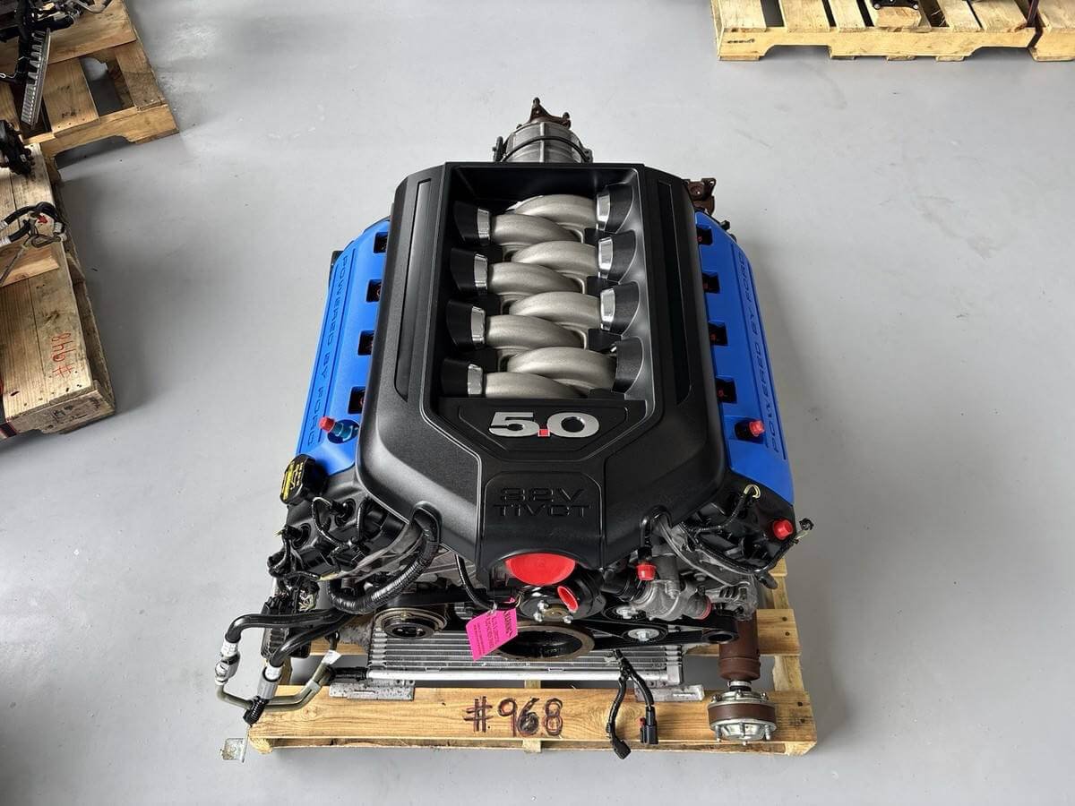 FORD GEN 1 COYOTE ENGINE AND 6R80 AUTO TRANSMISSION