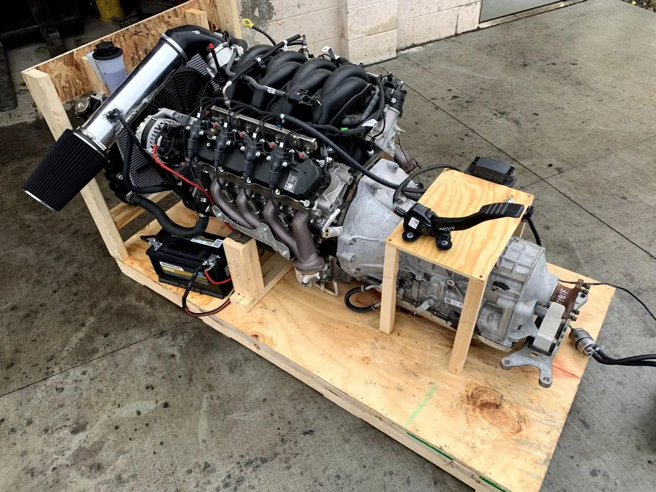 FORD Predator Godzilla 7.3L / 10R80 Engine and Transmission - Image 4