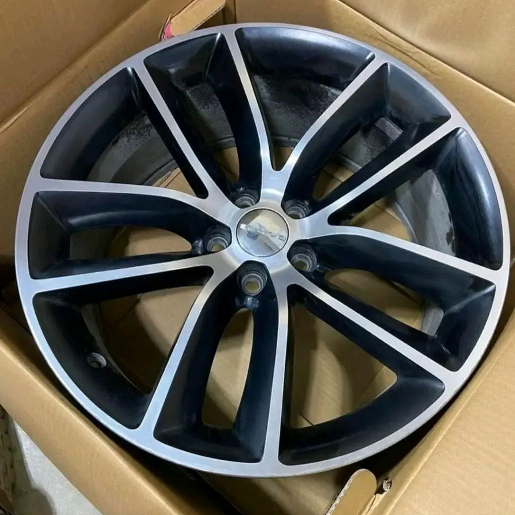 Dodge Charger Rims With New Center Caps Included for Sale - Image 3