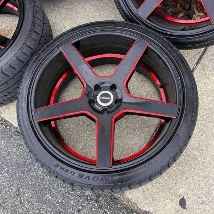 Wheel Set Hellcat Reps With Tires for Sale - Image 4
