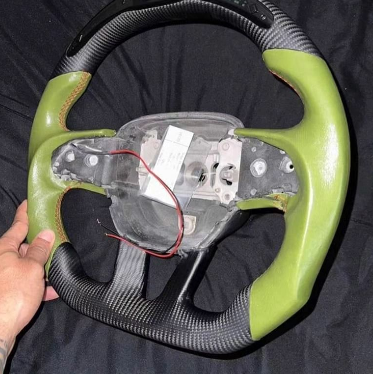 Dodge Charger/Challenger Led, Carbon Fiber, And Green Leather Steering Wheel for Sale - Image 4