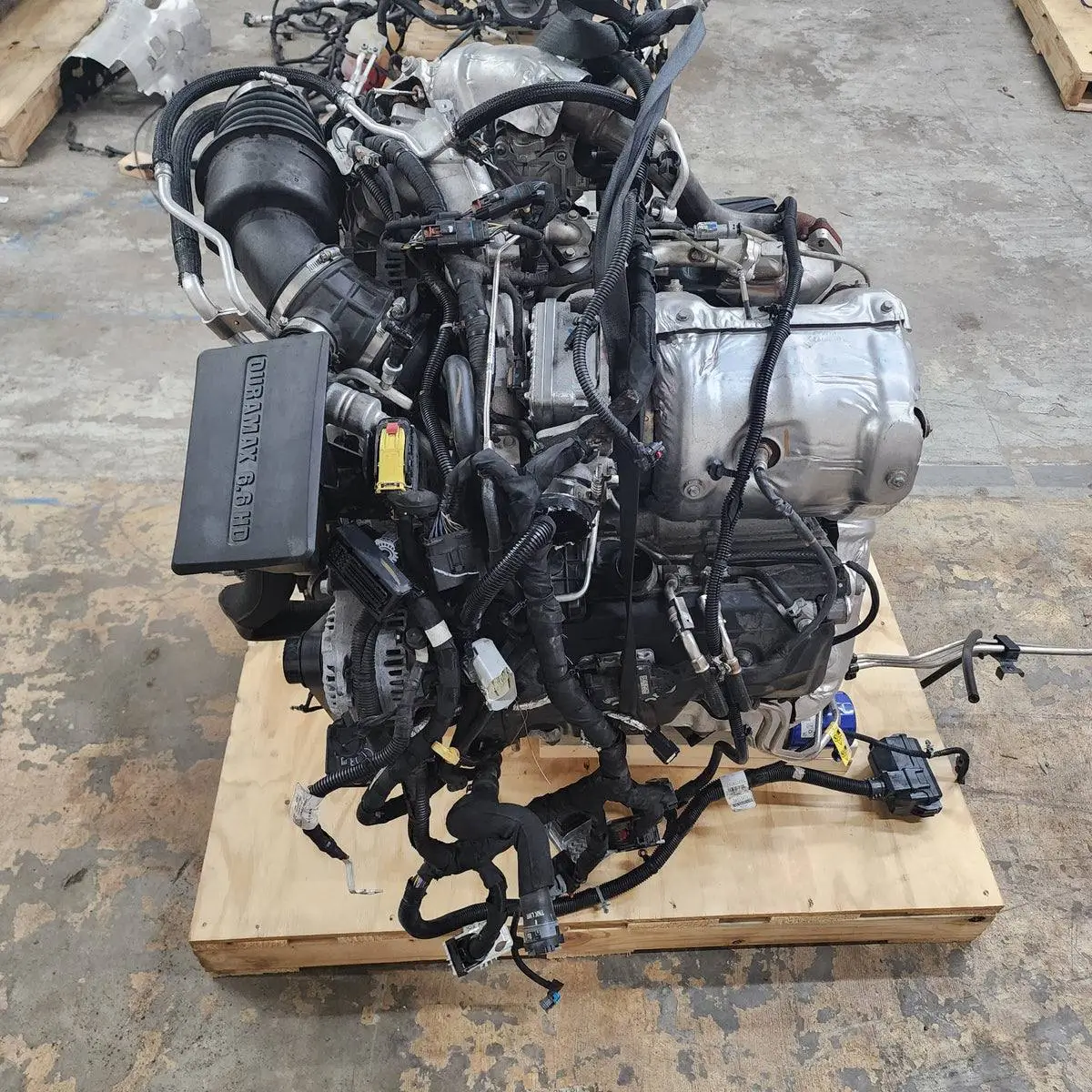 tors 6.6L L5P Duramax V8 turbo-diesel engine